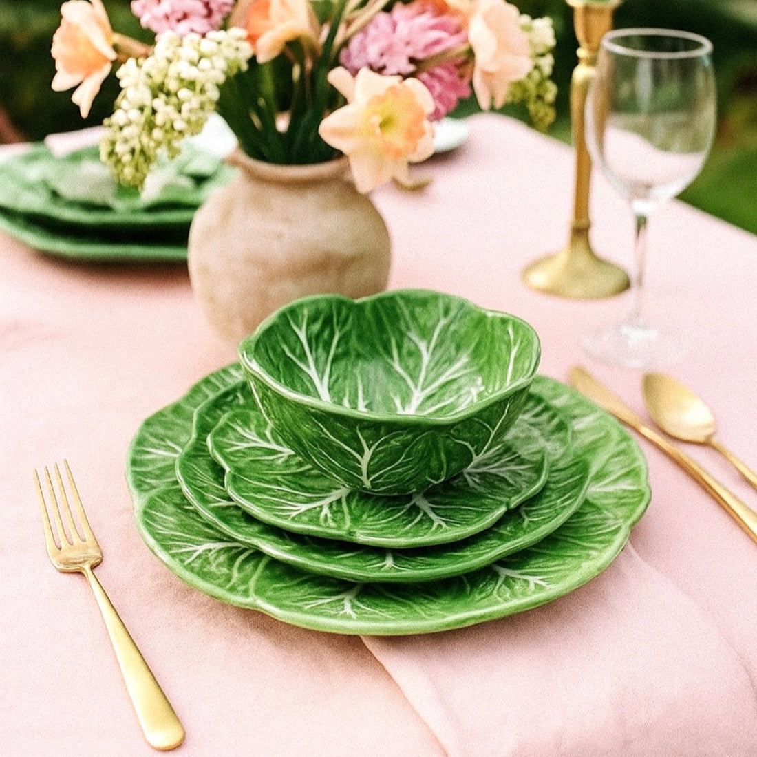 Cabbage Salad Plate - Leaf Green