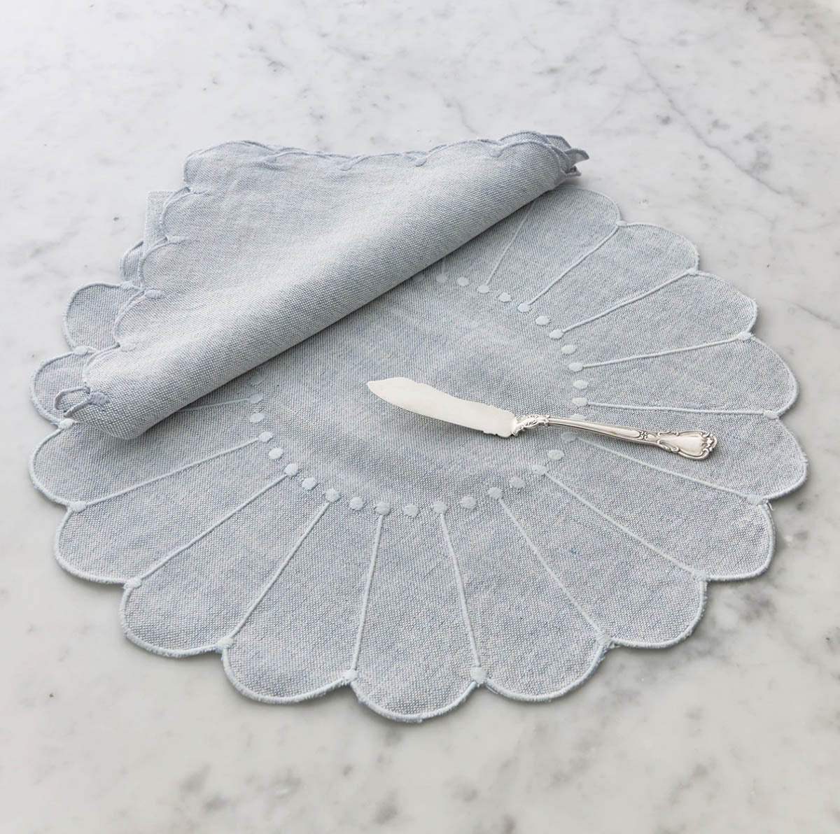 Napperons festonnés en lin - Bleu (Ensemble de 6)