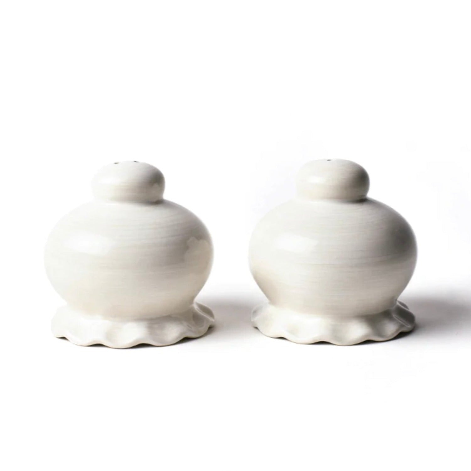 Victorian Ruffle Salt and Pepper Set